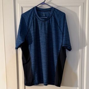 Lands' End Men's Blue and Black Short Sleeve Tee